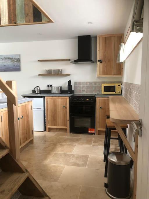 Cosy Rustic Annex In Quiet Cornwall Village Saint Wenn Екстер'єр фото